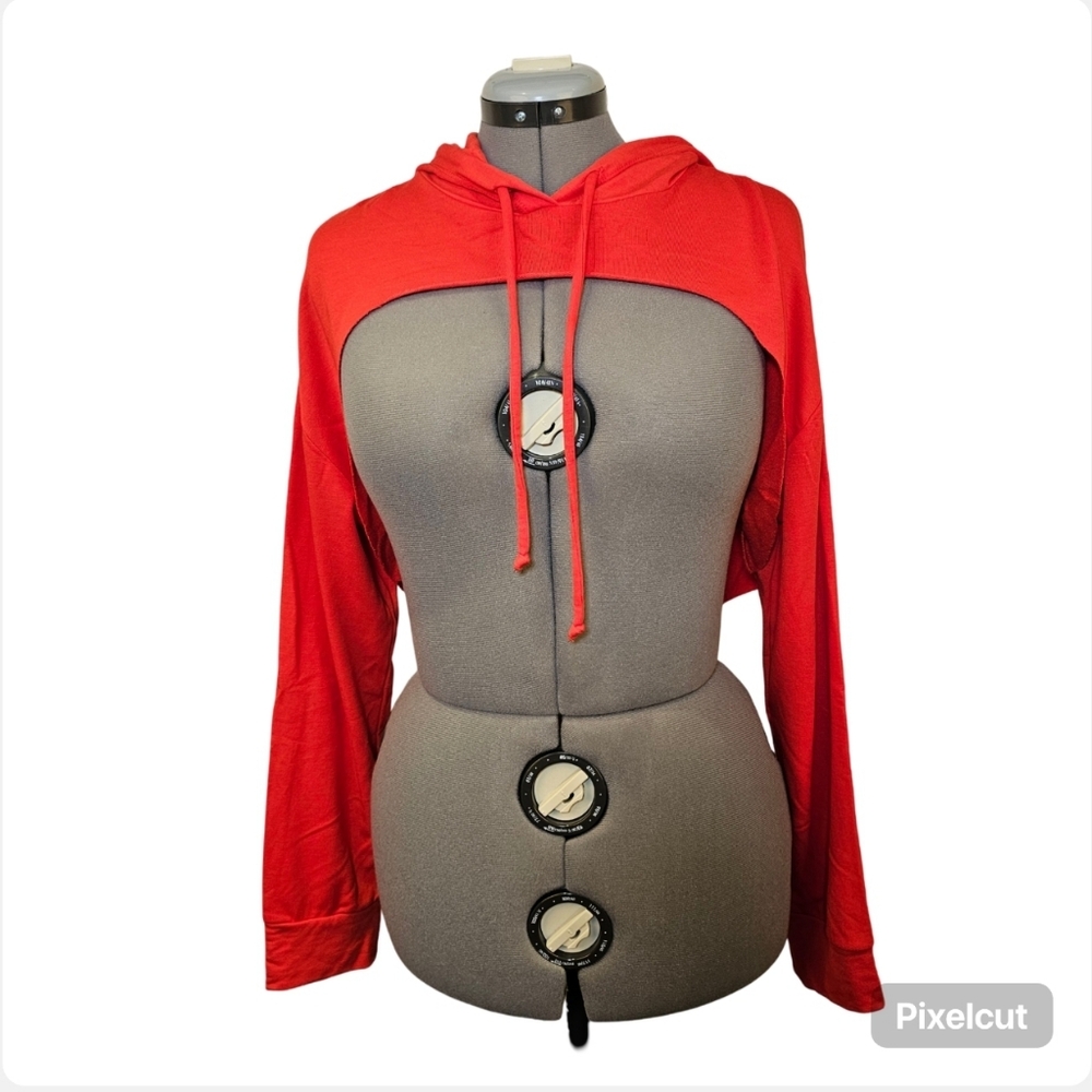 👍Cali Baby red cropped hooded dropped shoulder knit sweater in size L US